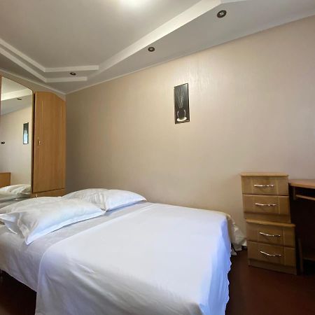 Comfy Apartment Most City Area Днепър Екстериор снимка