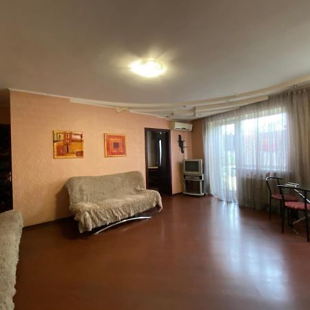 Comfy Apartment Most City Area Днепър Екстериор снимка